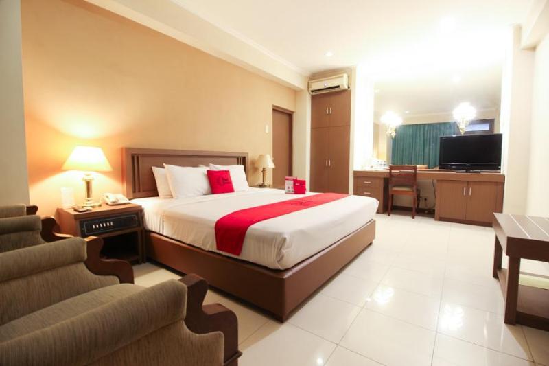 Reddoorz Premium @ Slamet Riyadi 2 Solo Kültér fotó